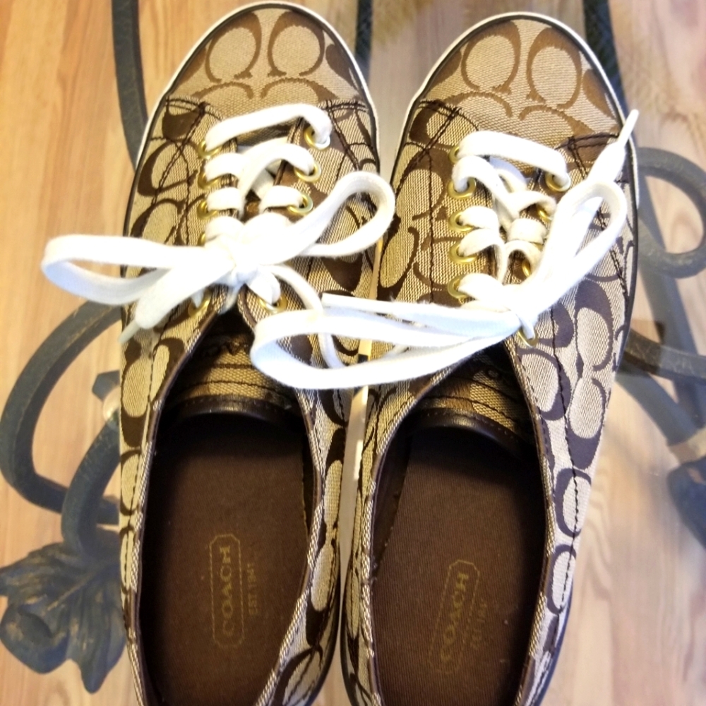 Coach Shoes, Size 10, Brown